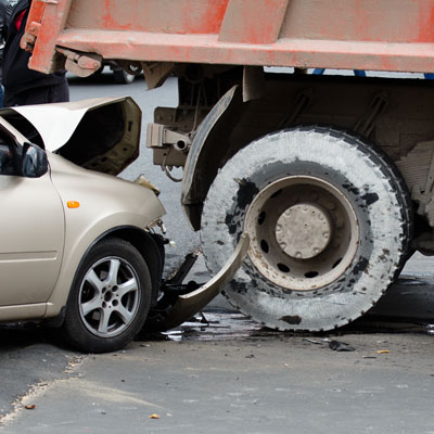 Accident involving a large commercial vehicle